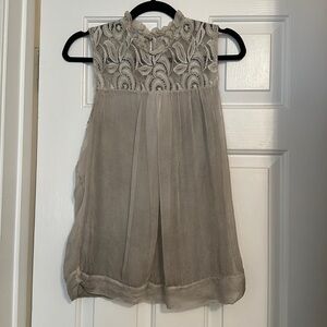 H trend made in Italy 100% silk lace crochet sleeveless blouse XS